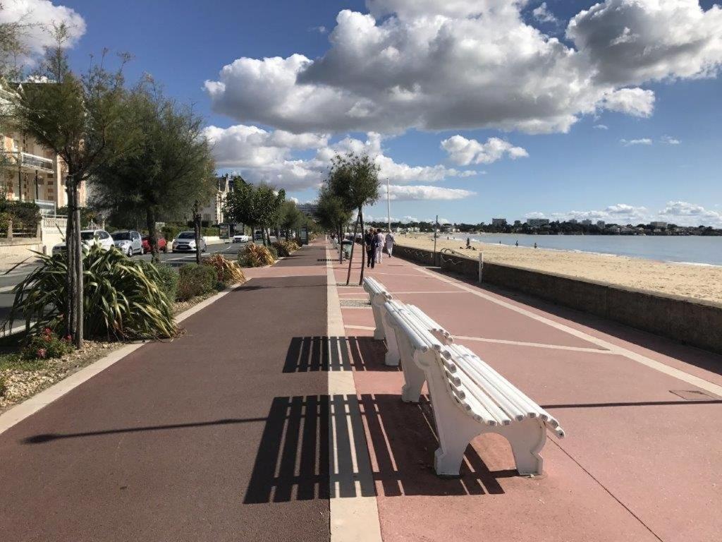 Royan - Studio Lumineux Au Calme - 30M De La Plage - Quartier Du Parc Exterior photo